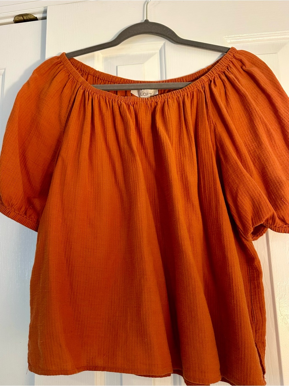 LOFT Women's Rust Orange Off-Shoulder Peasant Blouse. 100 %cotton.